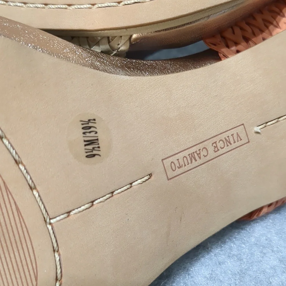 Vince Camuto Adrien Coral leather heel Sandals size 9.5 - Picture 7 of 10